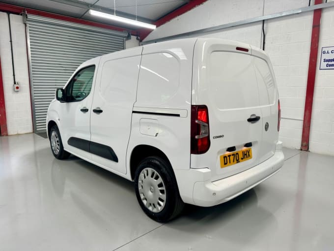 2025 Vauxhall Combo