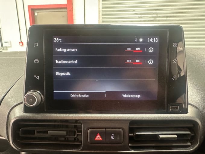 2025 Vauxhall Combo