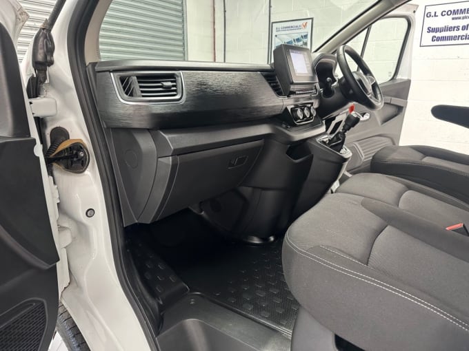 2025 Renault Trafic