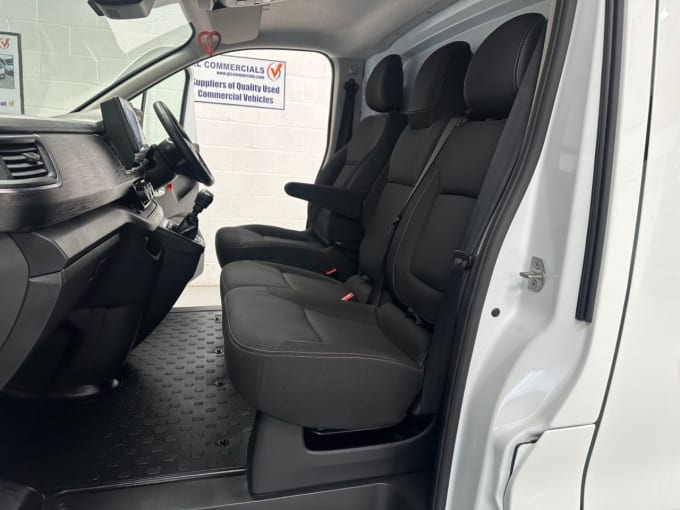 2025 Renault Trafic