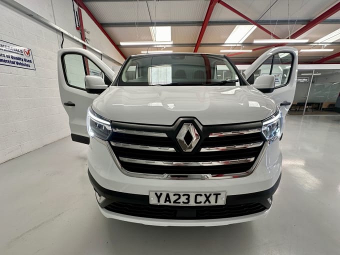 2025 Renault Trafic