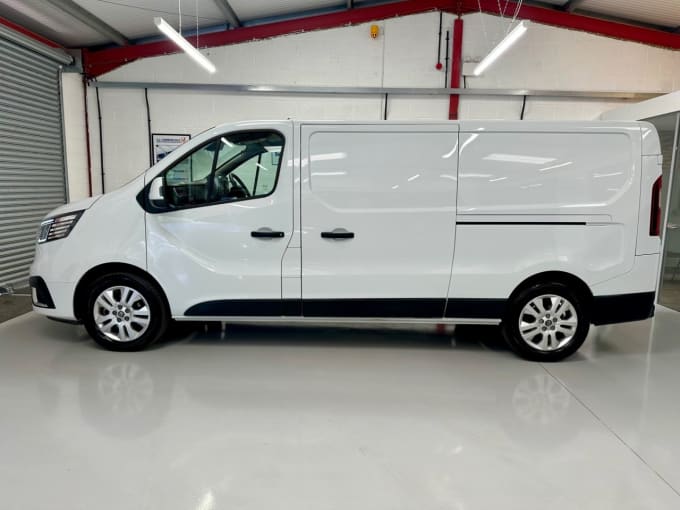 2025 Renault Trafic