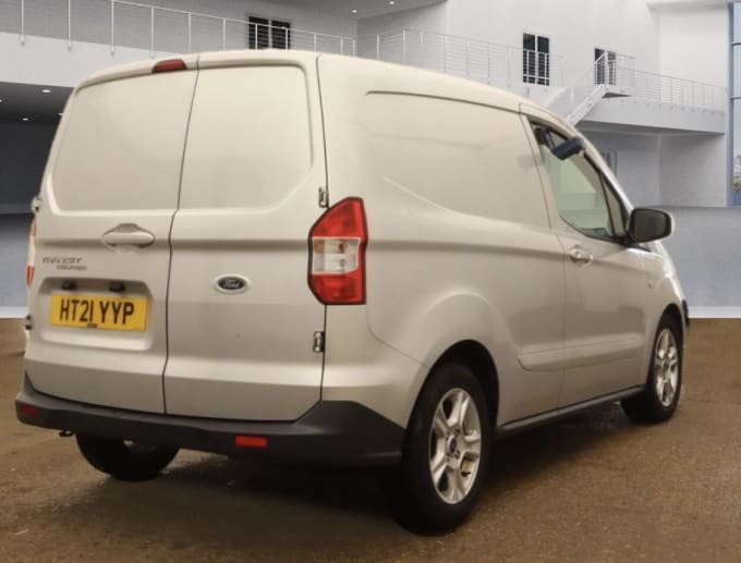 2025 Ford Transit Courier
