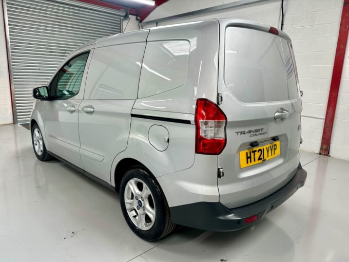 2025 Ford Transit Courier
