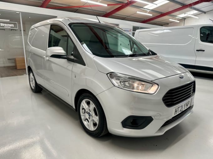 2025 Ford Transit Courier