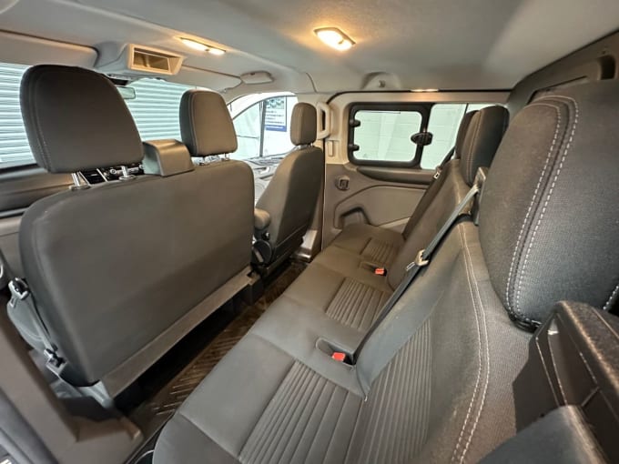 2025 Ford Transit Custom