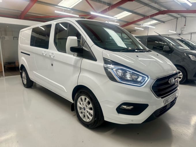 2025 Ford Transit Custom