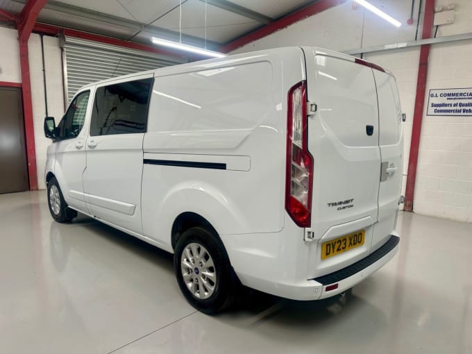 2025 Ford Transit Custom