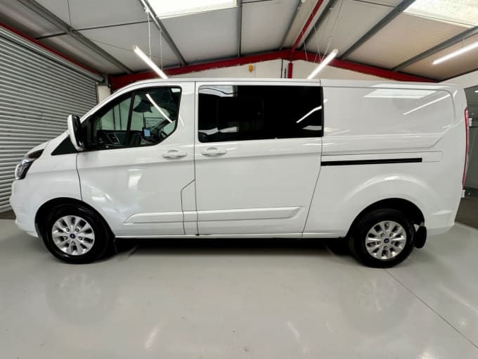 2025 Ford Transit Custom