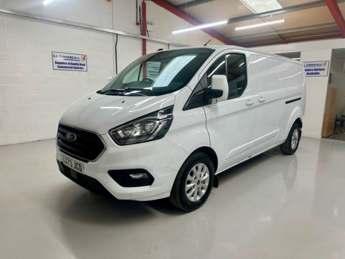 2025 Ford Transit Custom