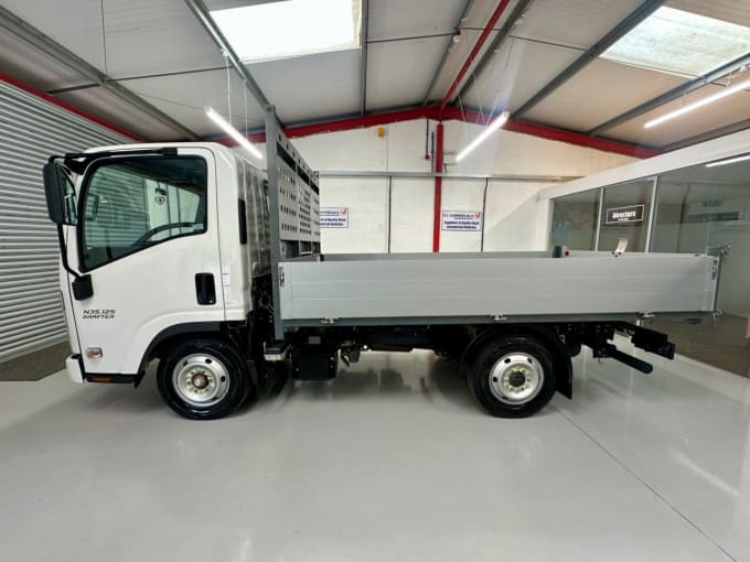 2025 Isuzu Grafter