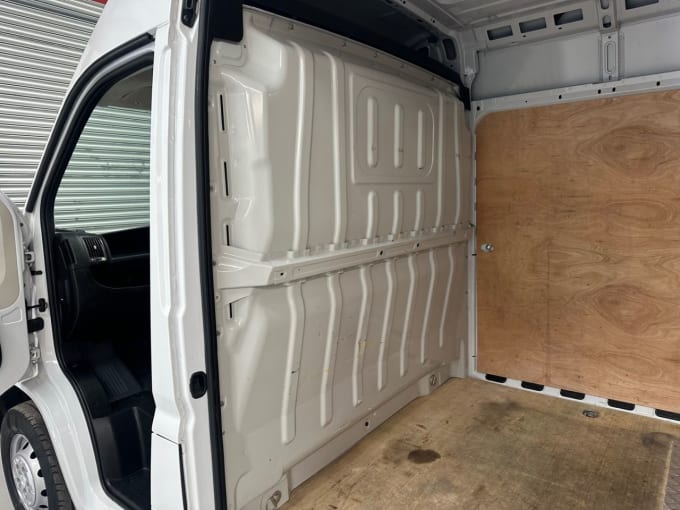 2025 Citroen Relay