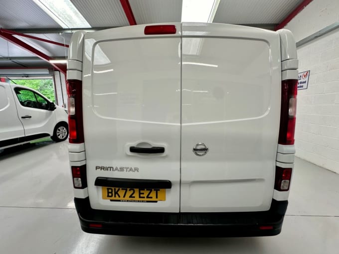 2025 Nissan Primastar