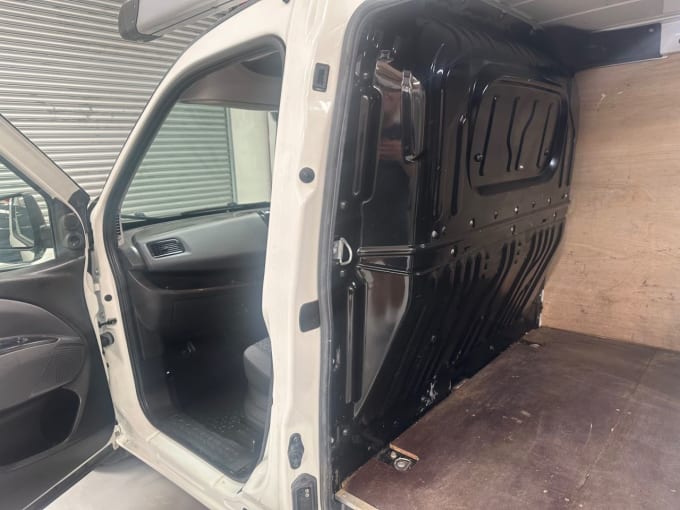 2025 Fiat Doblo