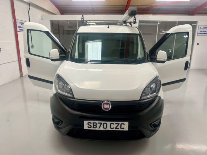2025 Fiat Doblo