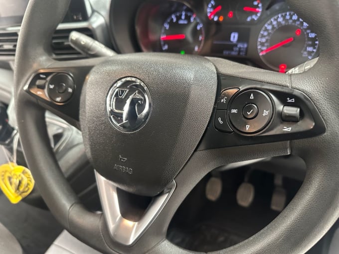 2025 Vauxhall Combo