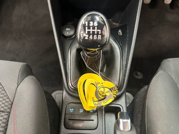 2025 Ford Fiesta Van