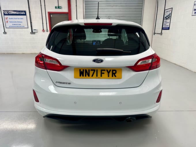 2025 Ford Fiesta Van