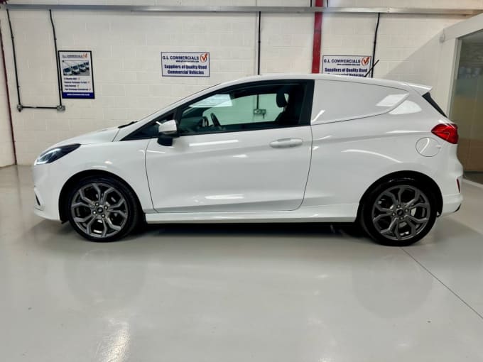 2025 Ford Fiesta Van