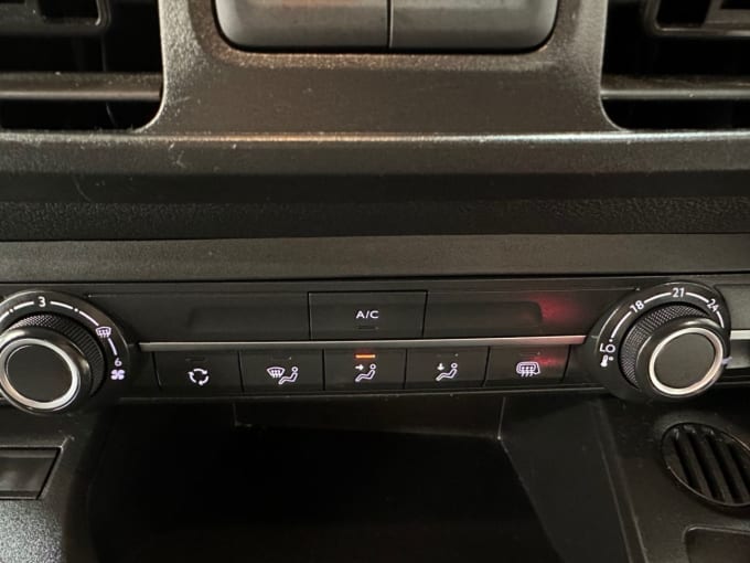 2025 Vauxhall Combo
