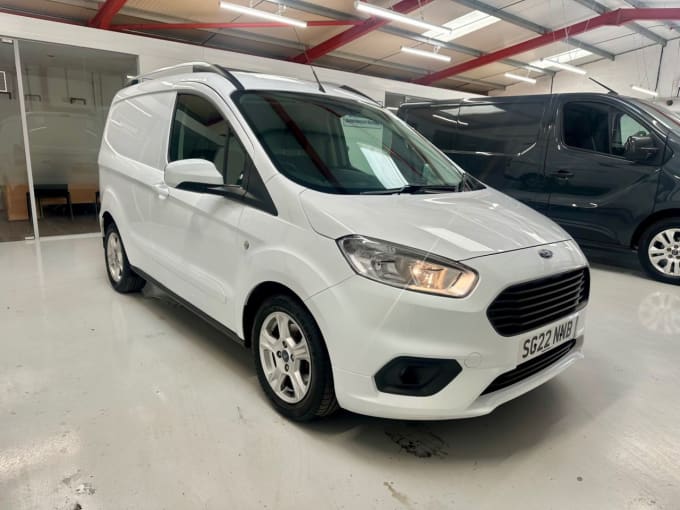 2025 Ford Transit Courier