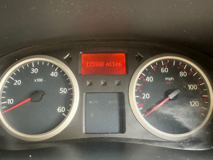 2025 Nissan Primastar