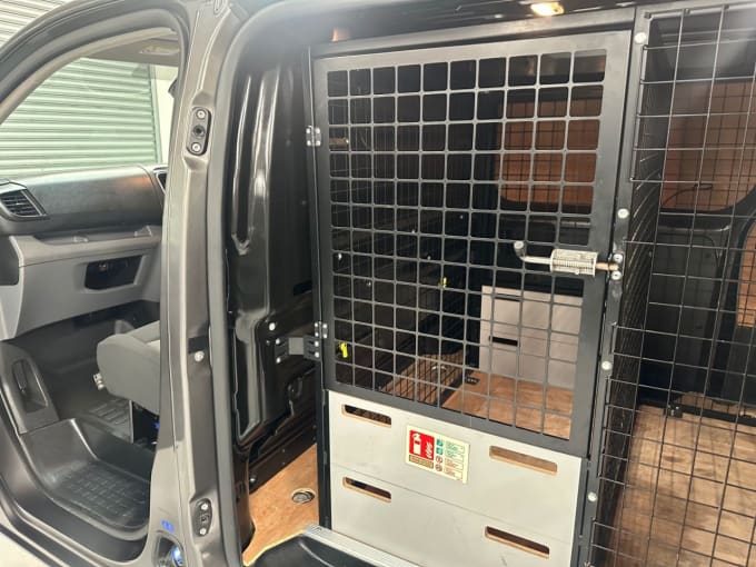 2025 Vauxhall Vivaro