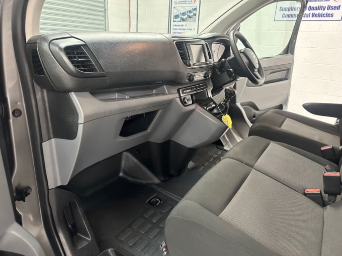 2025 Vauxhall Vivaro