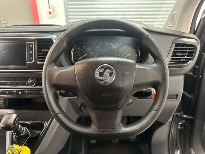 2025 Vauxhall Vivaro