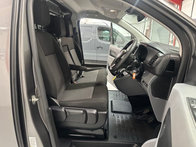 2025 Vauxhall Vivaro