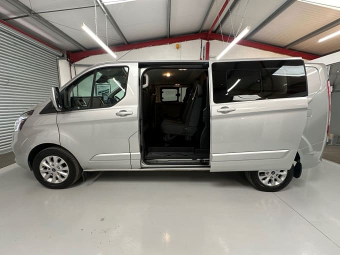 2025 Ford Transit Custom