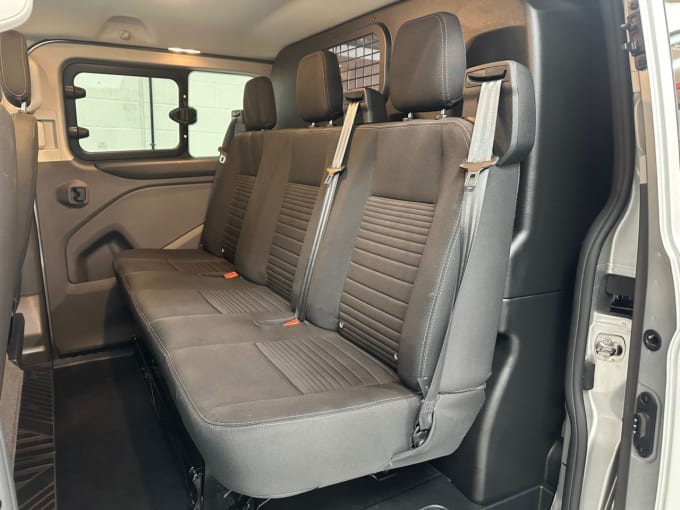2025 Ford Transit Custom