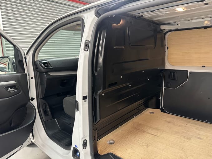 2025 Vauxhall Vivaro