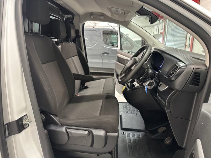 2025 Vauxhall Vivaro