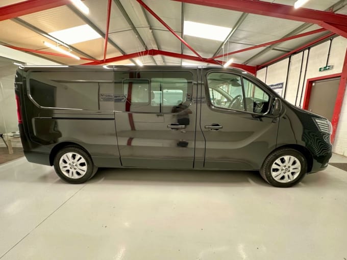 2025 Renault Trafic