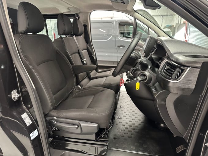 2025 Renault Trafic