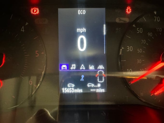 2025 Nissan Primastar