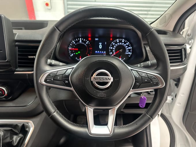2025 Nissan Primastar