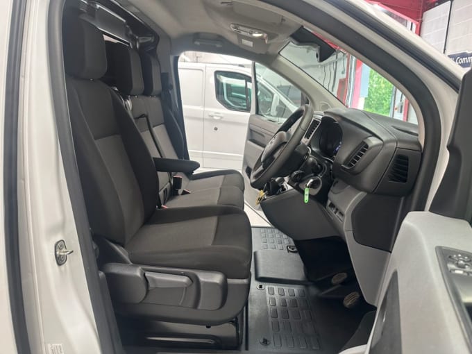 2025 Vauxhall Vivaro
