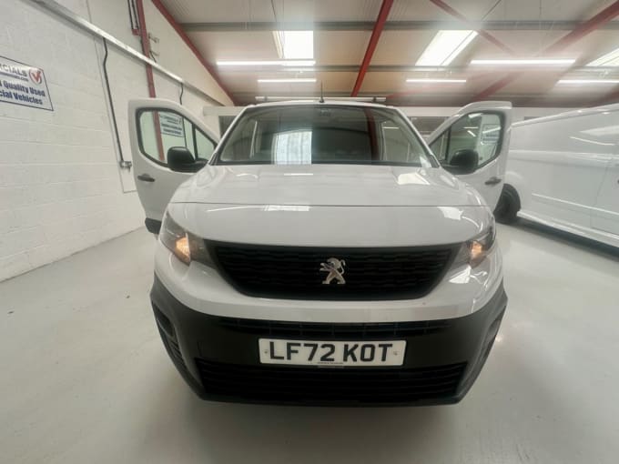 2025 Peugeot Partner