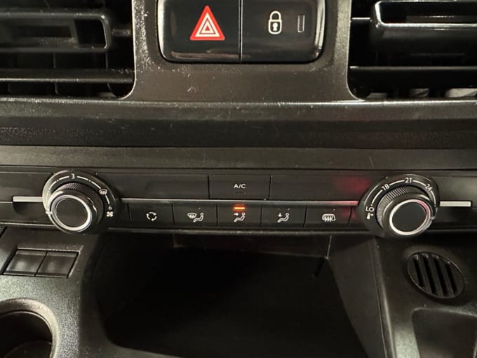 2025 Vauxhall Combo