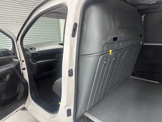 2025 Vauxhall Combo