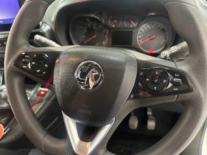 2025 Vauxhall Combo