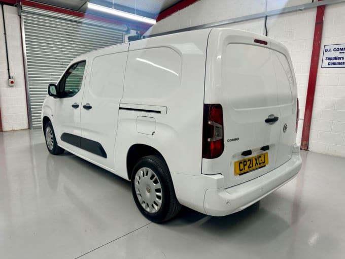 2025 Vauxhall Combo