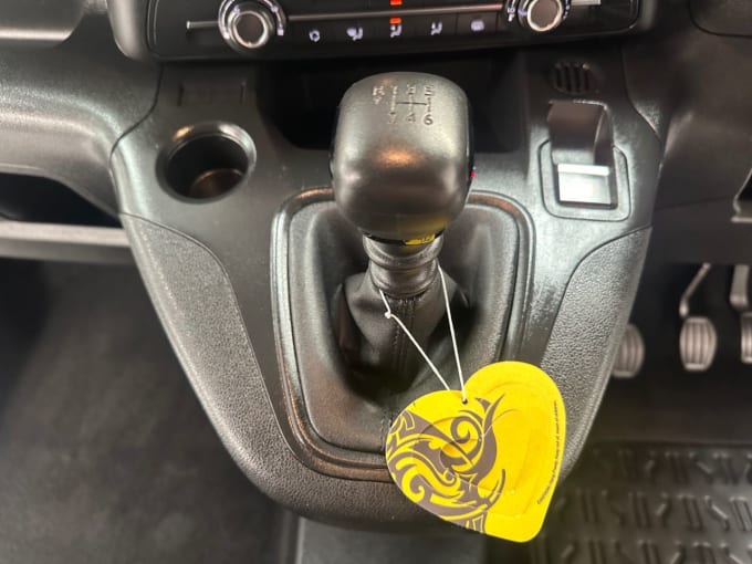 2025 Vauxhall Combo