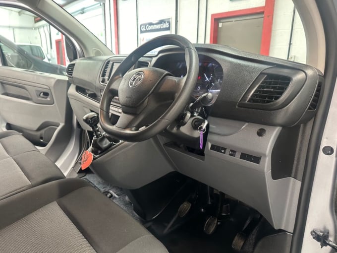 2025 Vauxhall Vivaro