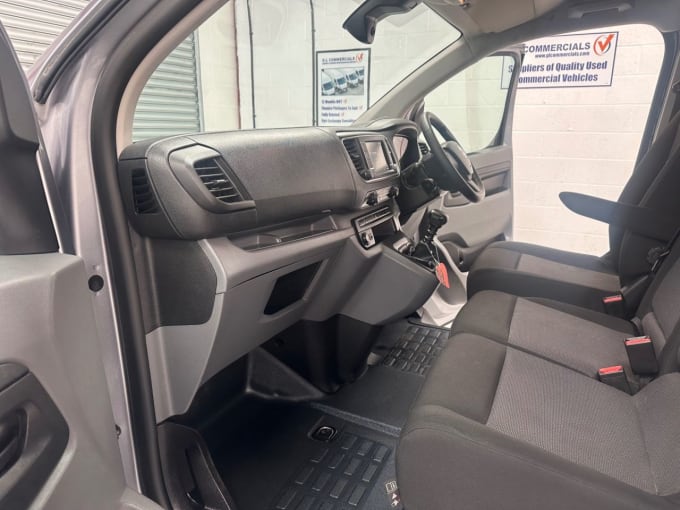 2025 Vauxhall Vivaro