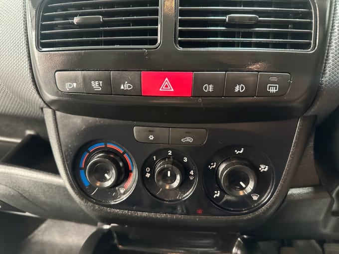 2025 Fiat Doblo