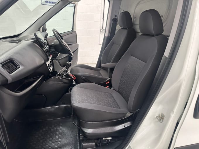 2025 Fiat Doblo