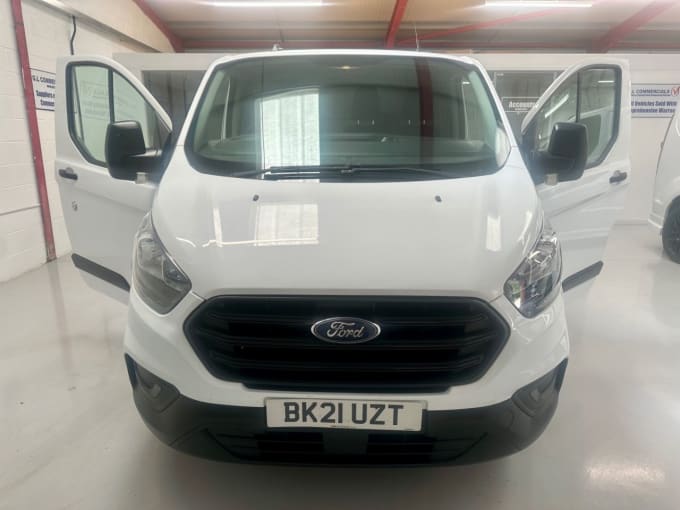 2025 Ford Transit Custom